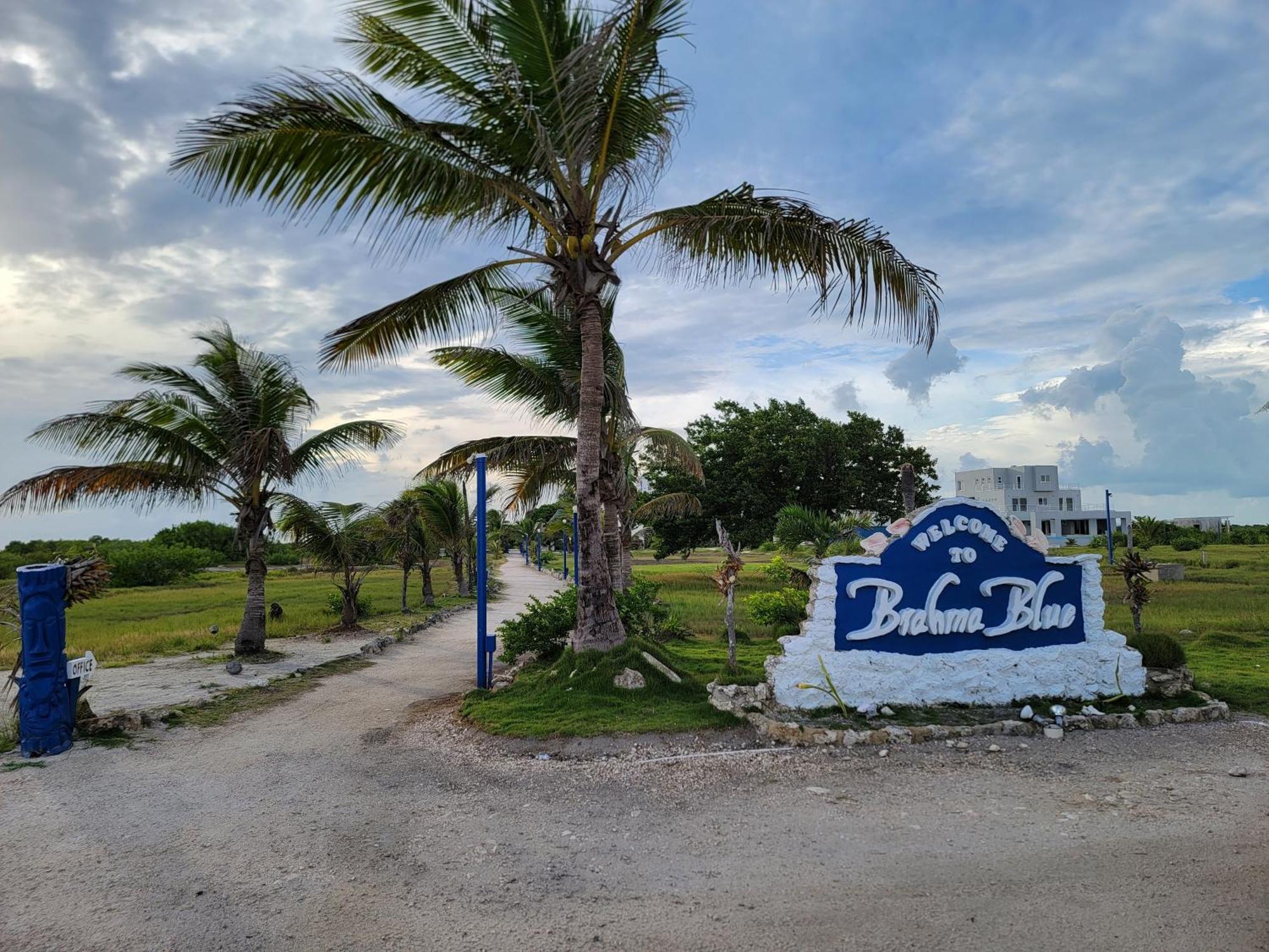 Brahma Blue Hotel San Pedro  Bagian luar foto
